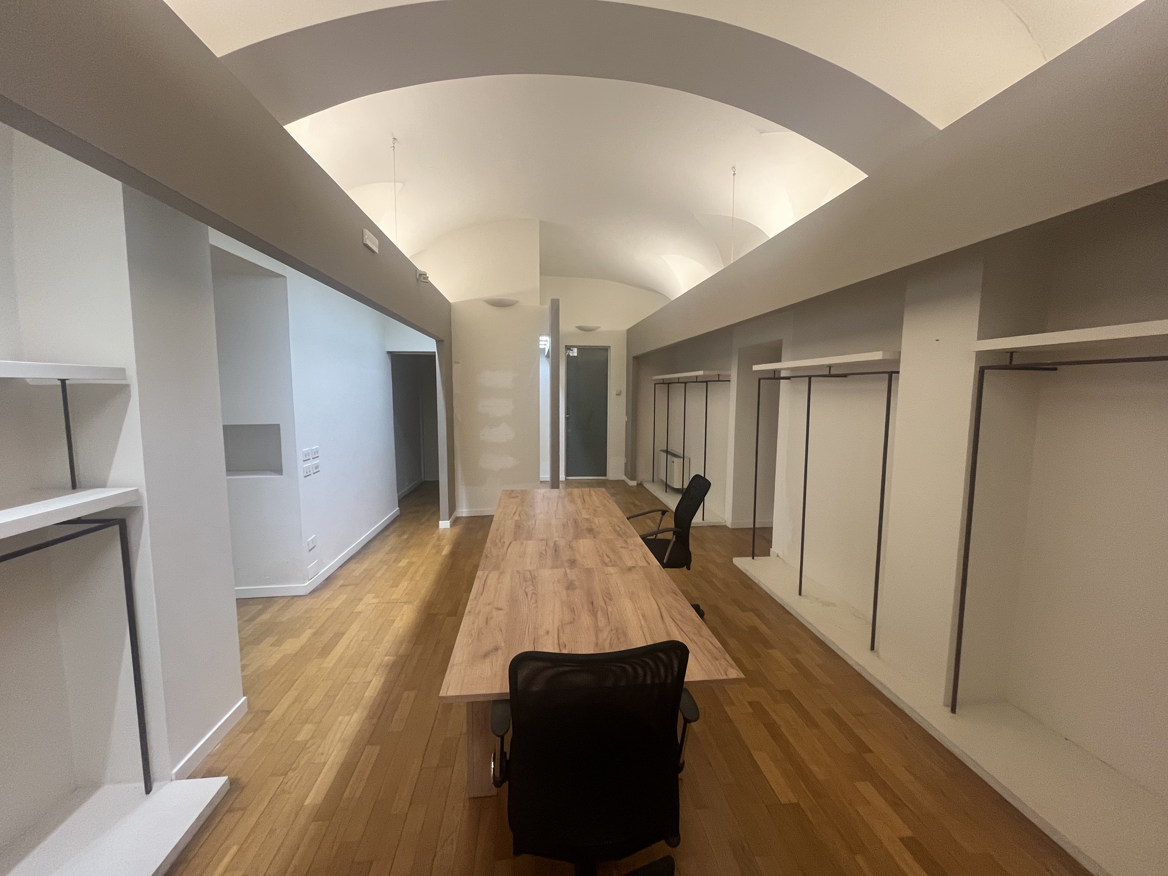 Locale commerciale Via Giuseppe Mazzini n. 33-35-37-39, Foligno  - Immagine 7