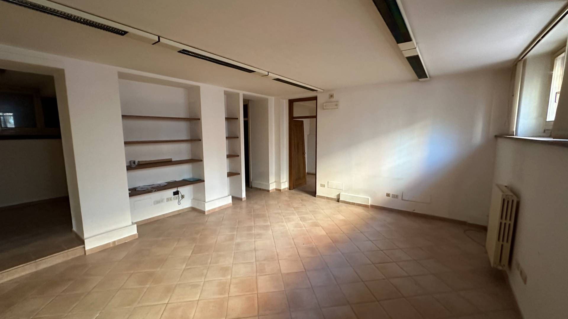 Ufficio/appartamento Via Santa Caterina n. 44 , Foligno  - Immagine 10