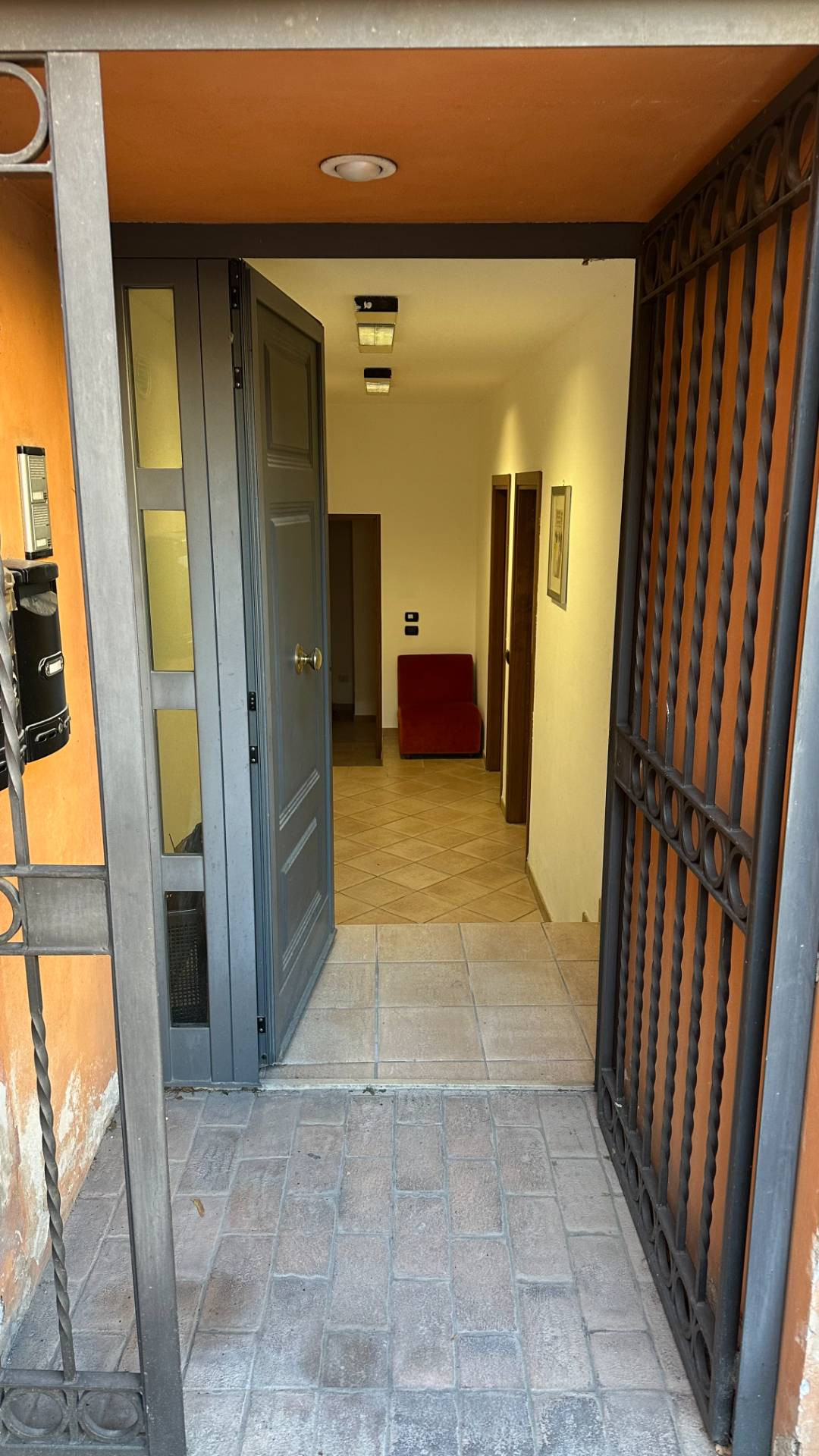 Ufficio/appartamento Via Santa Caterina n. 44 , Foligno  - Immagine 3