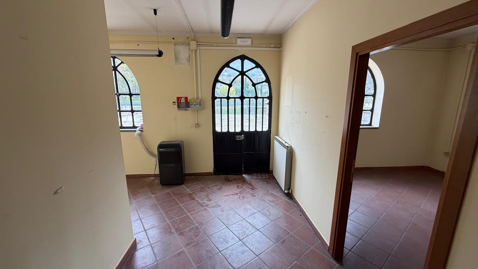 Ufficio/appartamento Via Cannaiola n. 1, Borgo Trevi  - Immagine 3
