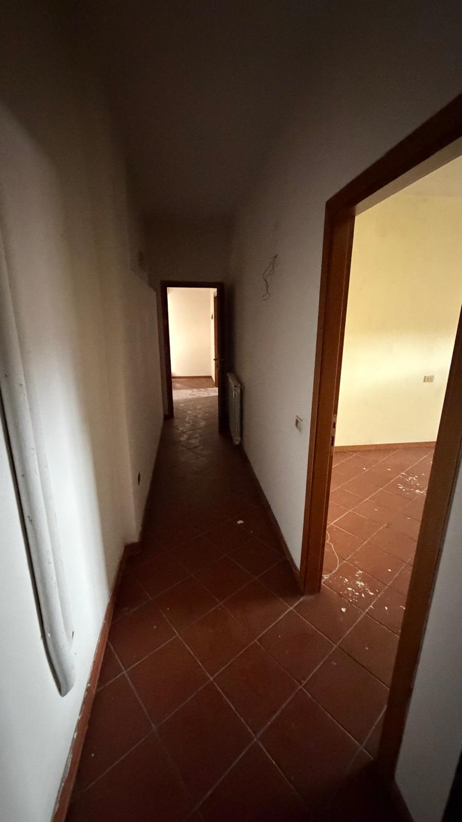 Ufficio/appartamento Via Cannaiola n. 1, Borgo Trevi  - Immagine 6