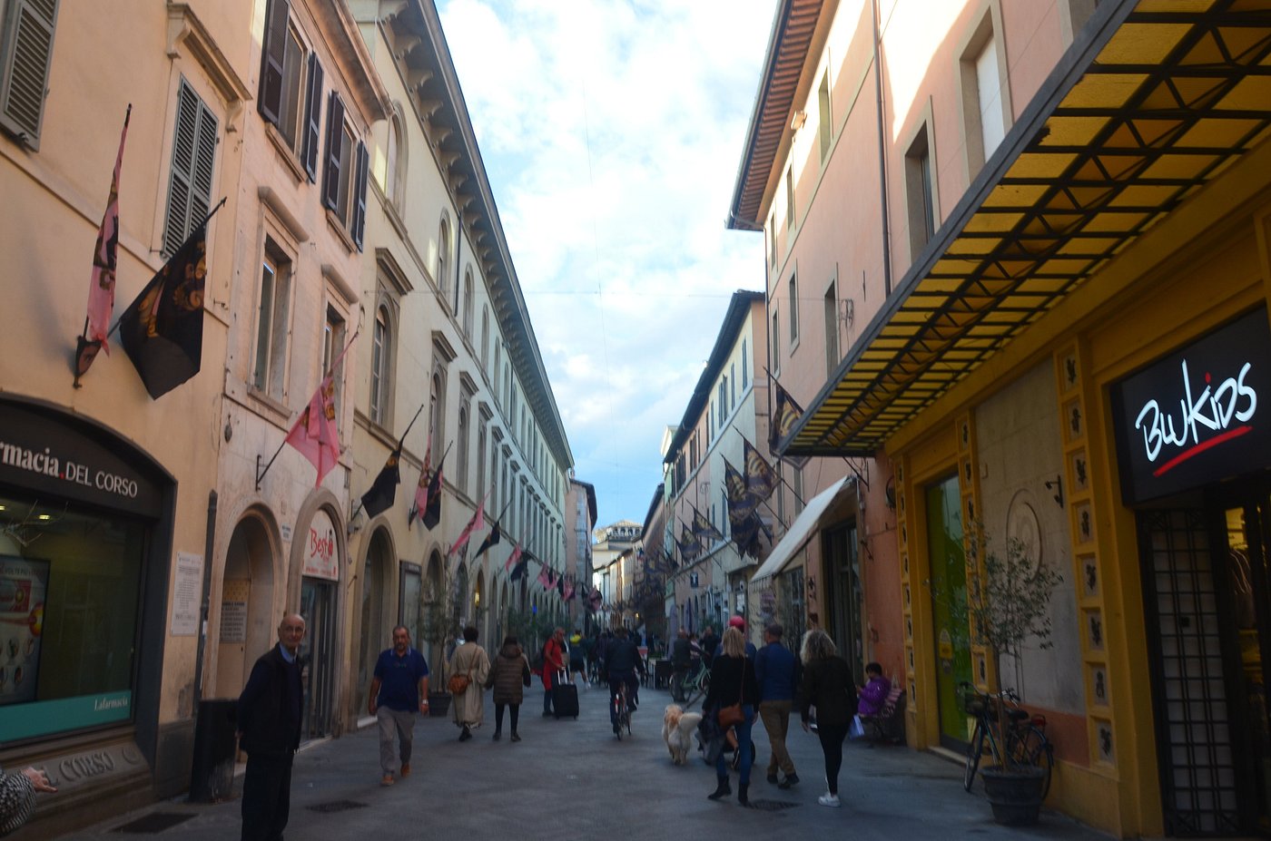 Locale commerciale Corso Cavour n. 121  - Immagine 9